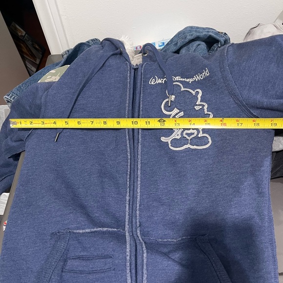Walt Disney World Faux Fur Zip Hoodie Size small - Picture 9 of 11